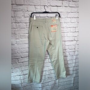 🔥St. Johns Bay Classic Fit Pants Pleat Front Size 32x30